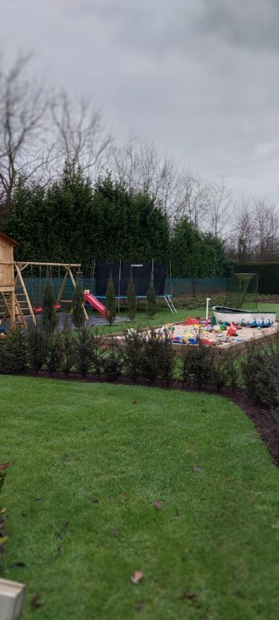 Urlaub Machen Direkt Am Irland Das Kinderparadies In Twisteden Im Grossen Garten Bei Privatleute Fur Maximal Sechs Personen Kevelaer Bagian luar foto
