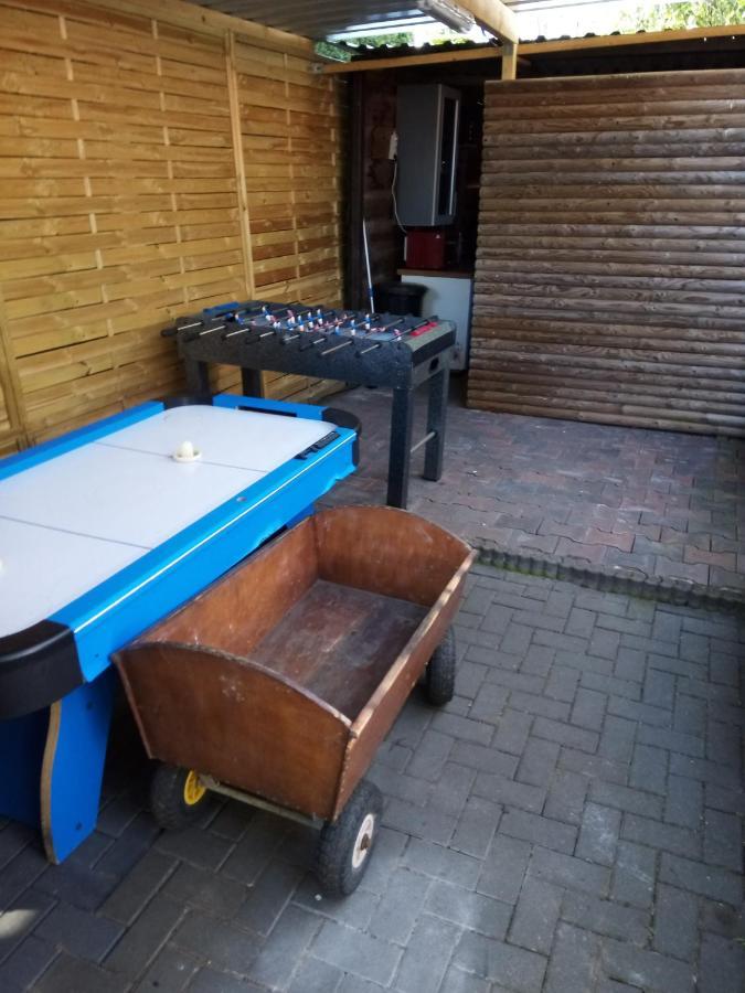 Urlaub Machen Direkt Am Irland Das Kinderparadies In Twisteden Im Grossen Garten Bei Privatleute Fur Maximal Sechs Personen Kevelaer Bagian luar foto